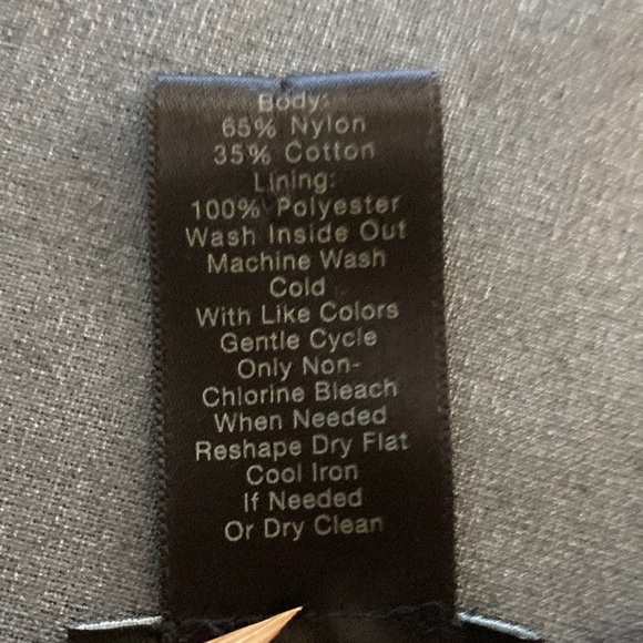 Ann Taylor size XL lace rose plum color short sleeves blouse with black lining. - Picture 8 of 8